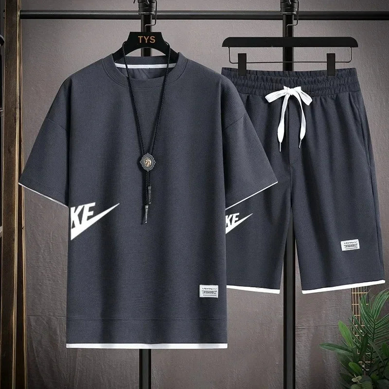 men's short-sleeved T-shirt and shorts